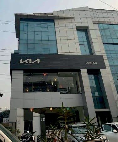 Kia Motors Showroom — commercial by SAM Contech, Jhangirpuri, Delhi